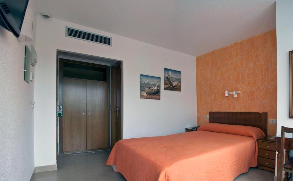 Hotel Marina Peñíscola Rum bild